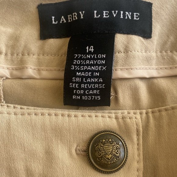 Larry Levine Classic Fit Stretch Pants Size 14 Khaki Color NWOT Comfort Casual - Picture 9 of 11